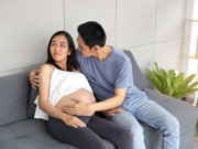 Bà bầu - Đi làm mệt mỏi nhưng cứ nghĩ về nhà tôi lại rùng mình vì vợ bầu "nghén lạ", chẳng tha chồng hôm nào