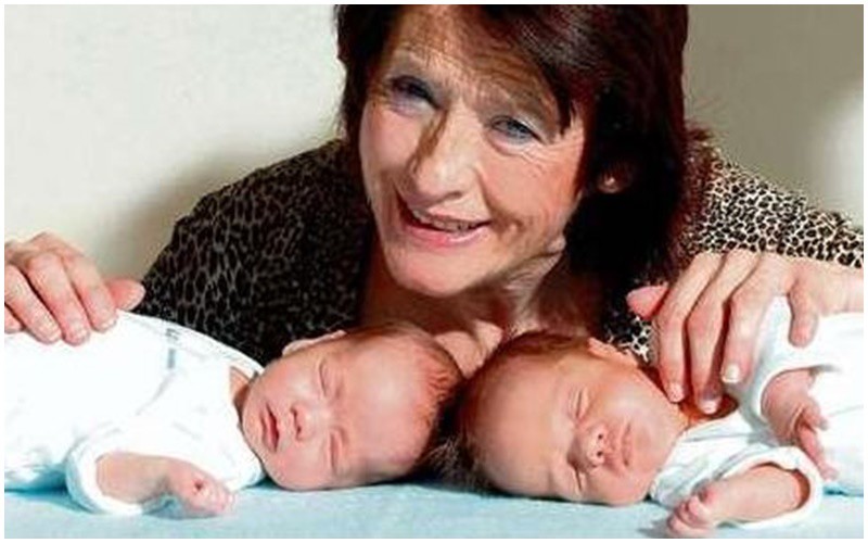 Bà Maria del Carmen Bousada Lara được biết đến là bà mẹ lớn tuổi nhất thụ tinh nhân tạo, hạ sinh cặp song sinh ở tuổi 67. 
