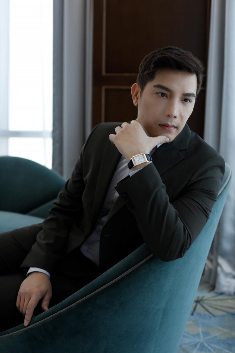 Vị tổng tài này còn biết sáng tác nhạc.