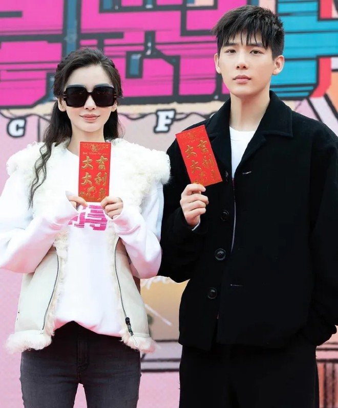 Angelababy từng là nữ chính của Mạn ảnh tầm tung.