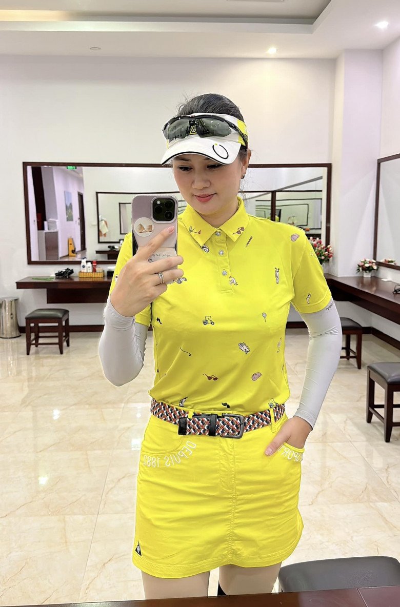 View - Chân dung cô thạc sĩ Việt tuổi 41: Cao 1m82, là hoa khôi bóng chuyền có nhan sắc lừng lẫy một thời