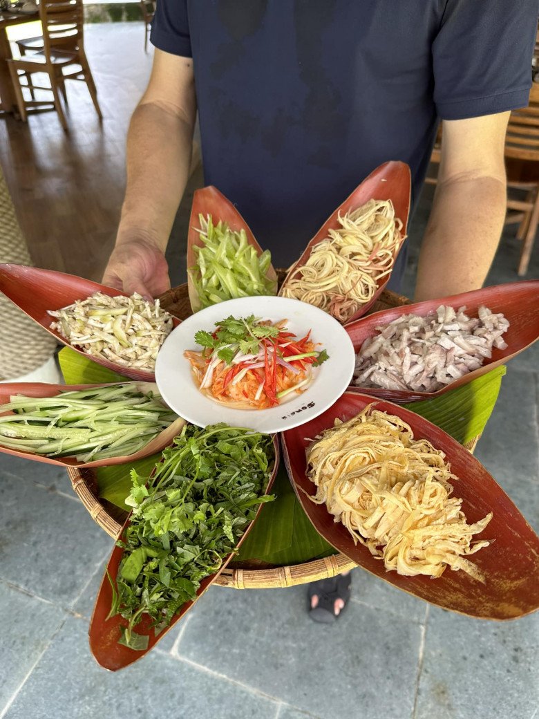 Tài tử Huỳnh Anh Tuấn nấu ăn trong chòi lá tại nhà vườn 6.000m2, có món bình dị, món đẹp như nhà hàng - 14