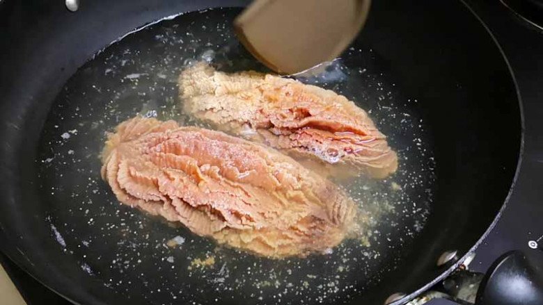 View - Thứ bổ nhất của cá, canxi gấp 2 lần thịt, mỗi con có khoảng 1 lạng, chợ bán 250.000đ/kg, nấu kiểu này ăn vừa ngon lại bổ