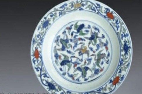Mẹ vợ mang chiếc bát vỡ con rể lén mua đi thẩm định, chuyên gia thốt lên: amp;#34;Suýt thì bà hại con gáiamp;#34; - 2