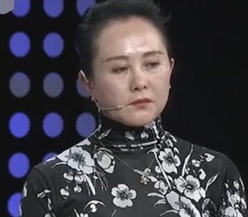 Mẹ vợ mang chiếc bát vỡ con rể lén mua đi thẩm định, chuyên gia thốt lên: amp;#34;Suýt thì bà hại con gáiamp;#34; - 1