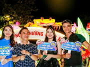 Lifestyle - Ngắm đèn lồng Trung Thu khổng lồ tại lễ hội Thành Tuyên 2023
