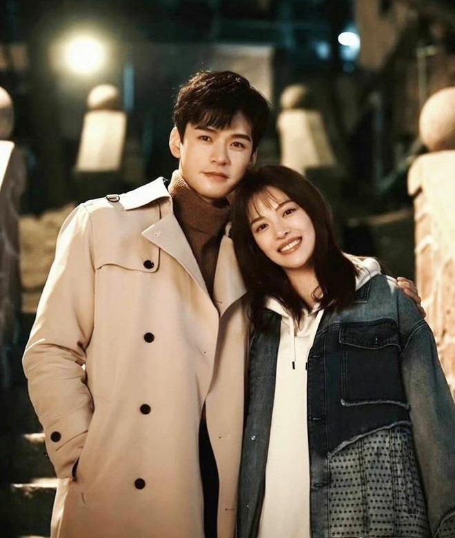 View - Chung Sở Hy - là nỗi thất bại của Thành Long: Từng đánh đàn chị, đóng phim nào có bạn trai phim đó