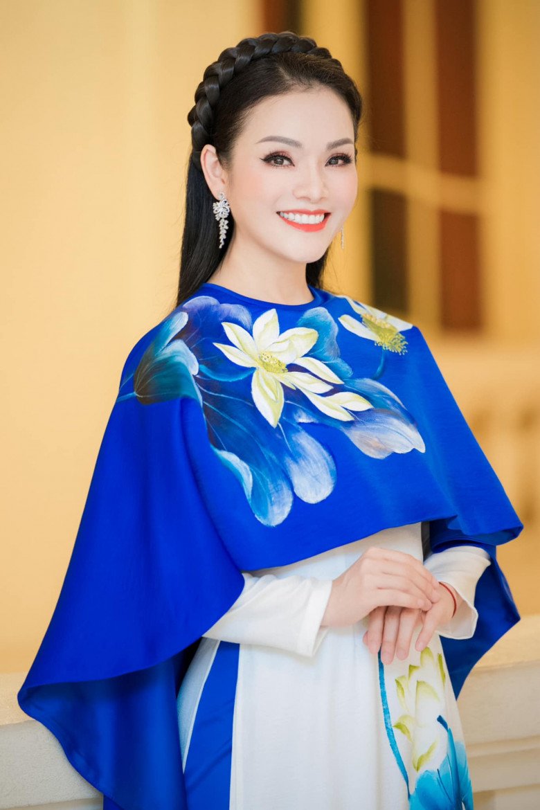 Cuộc thi Sao Mai giúp Tân Nhàn có được tiếng vang.