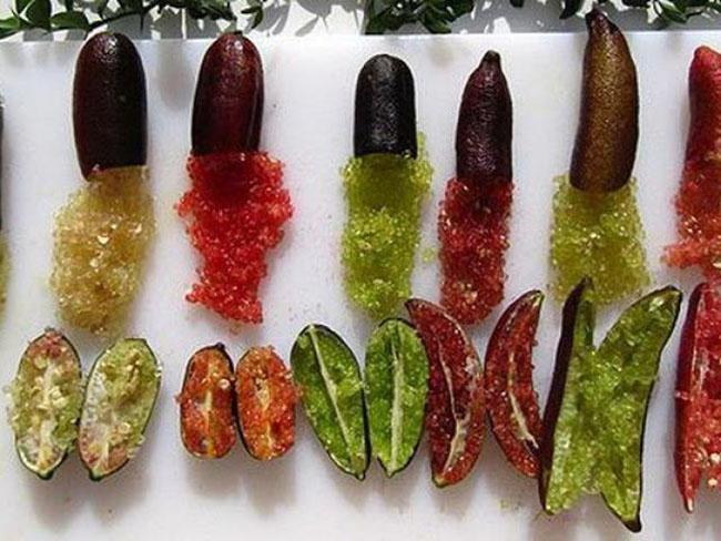 View - Loại quả bé như ngón tay giá 3 triệu đồng/kg, bên trong nhìn như trứng cá, Việt Nam đã ươm trồng thành công