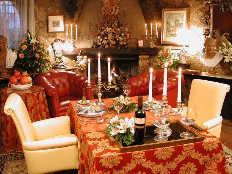 View - Bên trong nhà hàng bé nhất thế giới: Chỉ có 1 bàn cho 2 người, trải nghiệm cực xa hoa như trên phim