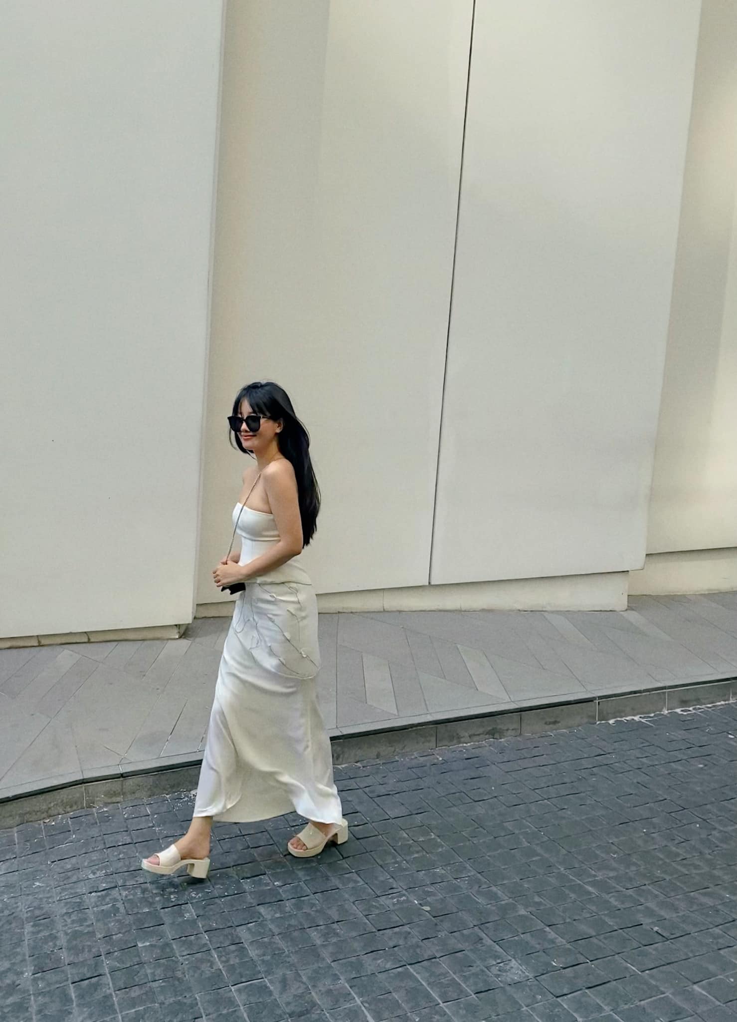 Nữ MC vắng bóng truyền hình đã lâu nhưng vẫn cập nhật hình ảnh thường xuyên trên trang cá nhân.