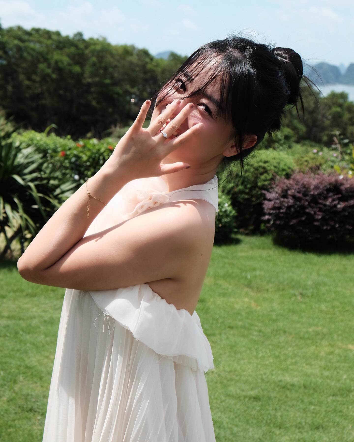 MC Quỳnh Chi sắp cưới: U40 vẫn đẹp như một nàng tiên, từng hủy hôn vì amp;#34;Bạn anh bảo em yêu con gáiamp;#34; - 3
