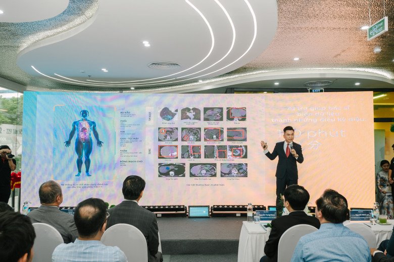 AI hỗ trợ chẩn đoán 10 loại ung thư và 22 bệnh lý lối sống phổ biến với độ tin cậy cao.