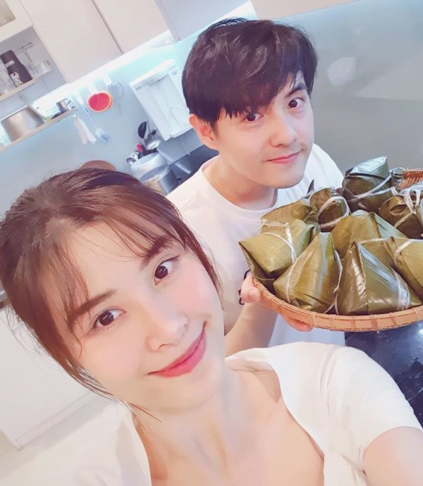 Đông Nhi cũng rất thèm ăn khi mang thai con đầu lòng.