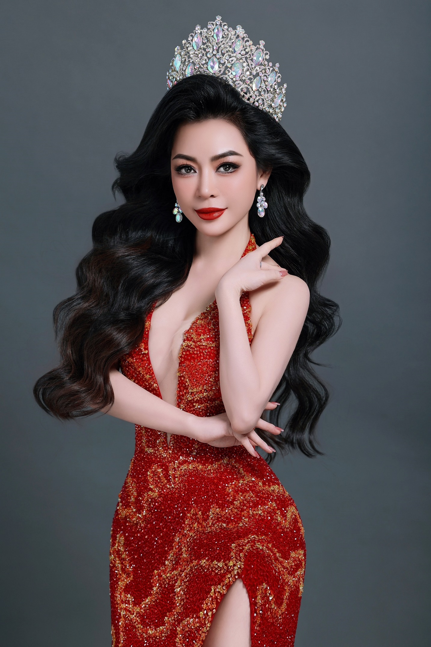 Hoa hậu Vũ Ngọc Anh – Chủ tịch Pema Media