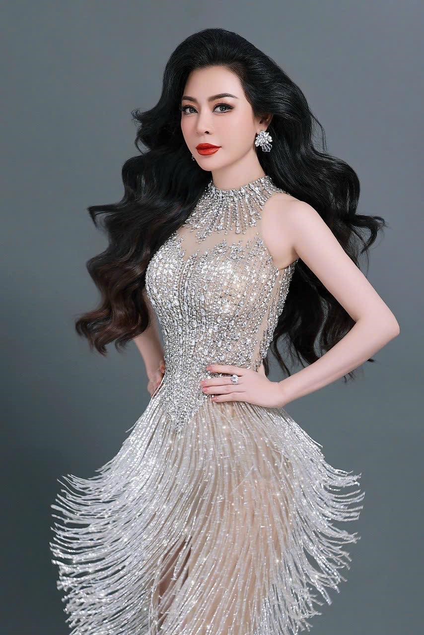 Hoa hậu Vũ Ngọc Anh: Nữ thuyền trưởng “mát tay” của các Hoa hậu Doanh nhân tài sắc tri thức - 5
