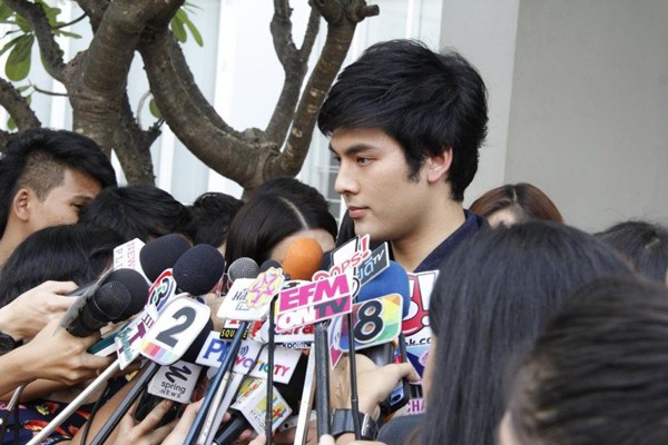 Tài tử, tài nữ tai tiếng nhất xứ chùa Vàng: Kẻ cướp chồng, giật bồ, người chơi chất cấm - 16