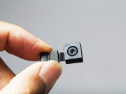 Yêu con - Dọn phòng cho con gái bất ngờ phát hiện camera giấu kín, tôi điếng người khi biết mặt người đặt máy quay lén