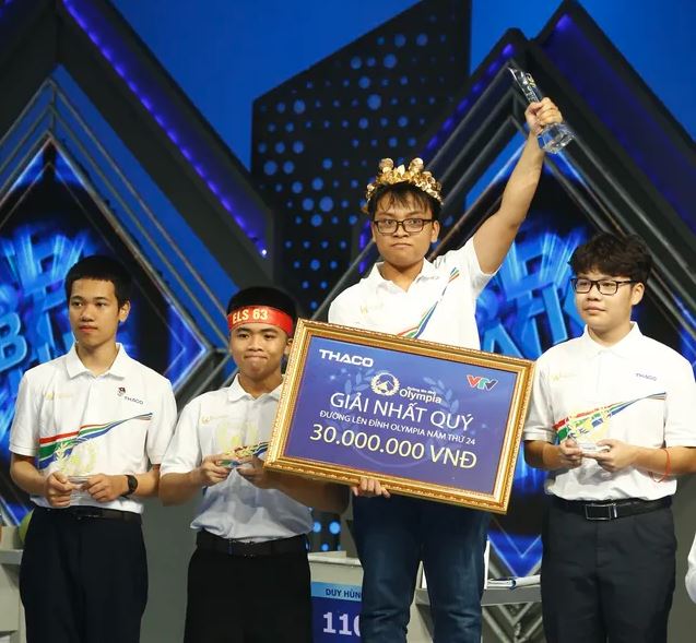 Nam sinh Chuyên Quốc học Huế giành chiến thắng nghẹt thở, vào chung kết Olympia 2024 - 6