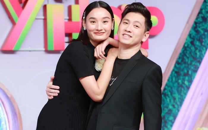 Chồng Lê Thúy từng bị nghi ngờ về giới tính, bị cho là cưới vợ để PR tên tuổi khi về Việt Nam lập nghiệp.