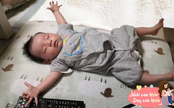 Tư thế ngủ của trẻ có thể giúp nói lên rất nhiều về tâm lý và tính cách.