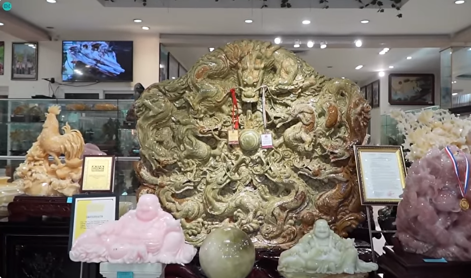 Đại gia ở Thái Nguyên “bê” toàn bộ dàn cây cảnh độc lạ về vườn nhà, thấy cây đẹp là “chốt đơn” - 7