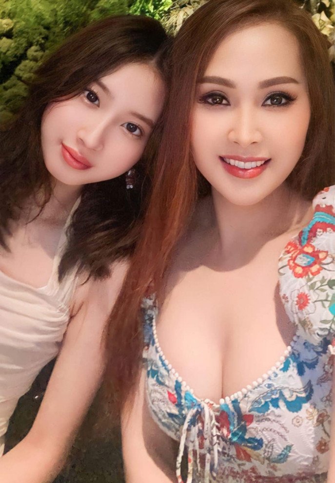 Minh Thư đưa con sang Mỹ định cư từ khi còn nhỏ. 