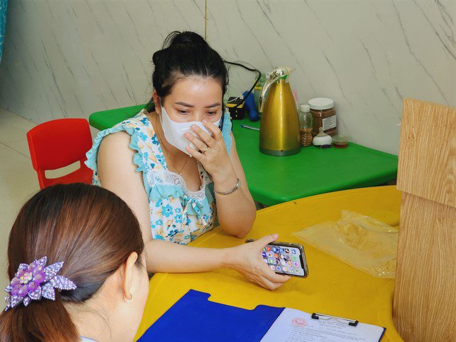Cơ quan chức năng làm việc với hộ gia đình trông trẻ không phép