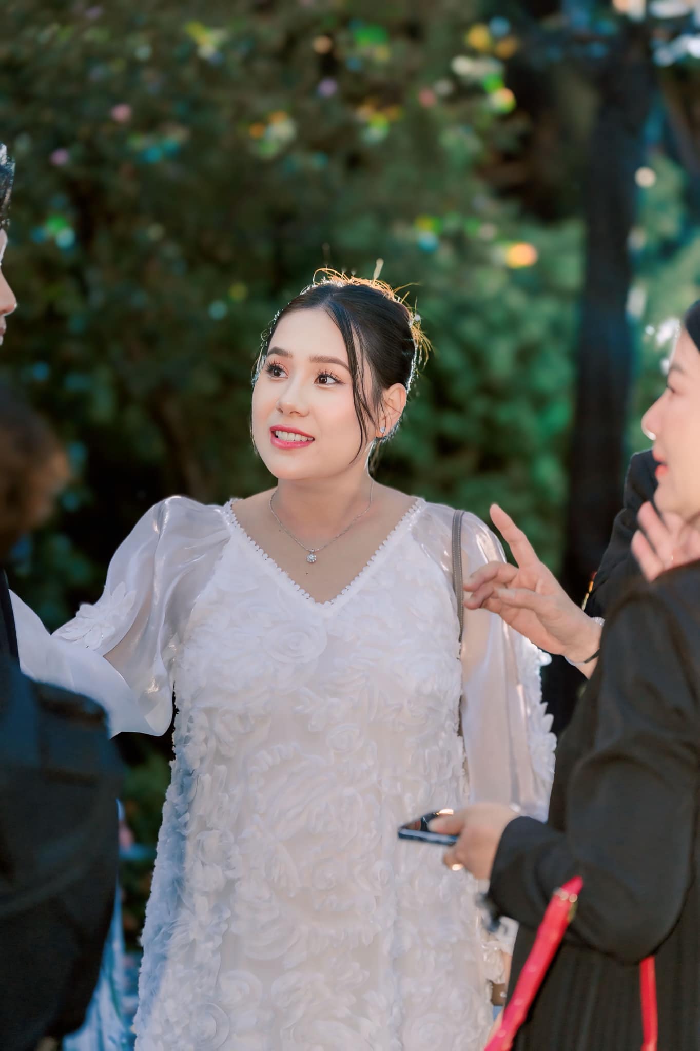 Hồ Bích Trâm đang mang thai ở khoảng tháng thứ 6.