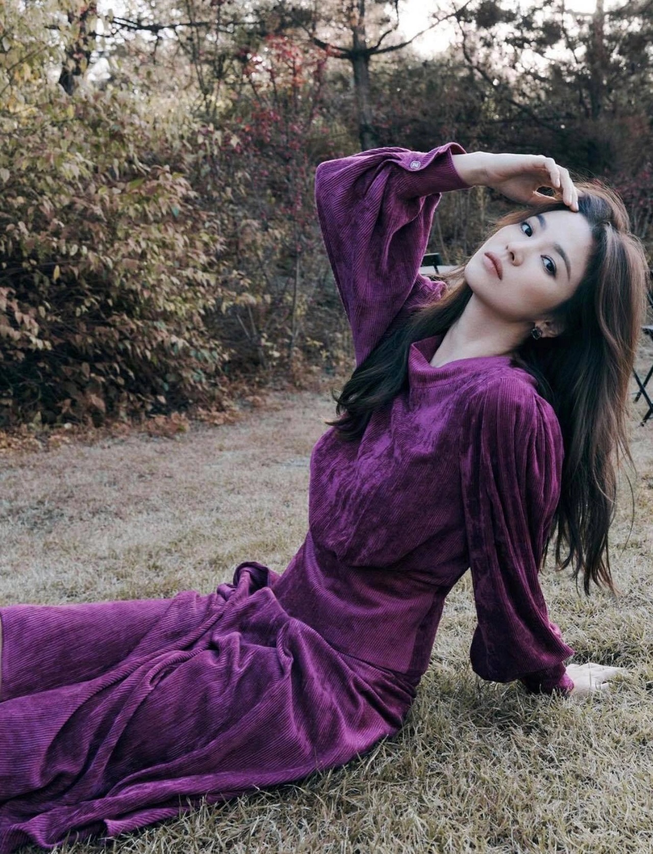 Song Hye Kyo lấy lại hình ảnh rực rỡ với bộ phim The Groly.