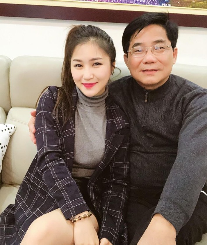Mẹ ruột và người bố NSND quyền lực của Hương Tràm nói gì về lý do con gái về nước? - 6