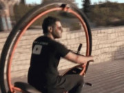 Clip Eva - Trải nghiệm đặc biệt với xe máy điện một bánh độc đáo