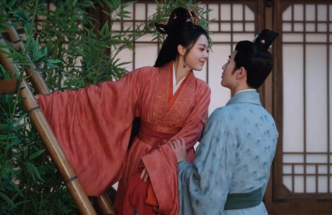 Độ Hoa Niên: Sức hút từ chuyện tình amp;#34;cảm lạnhamp;#34; của cặp đôi amp;#34;mỏ hỗnamp;#34;, bảo sao vượt mặt phim Lưu Diệc Phi - 6