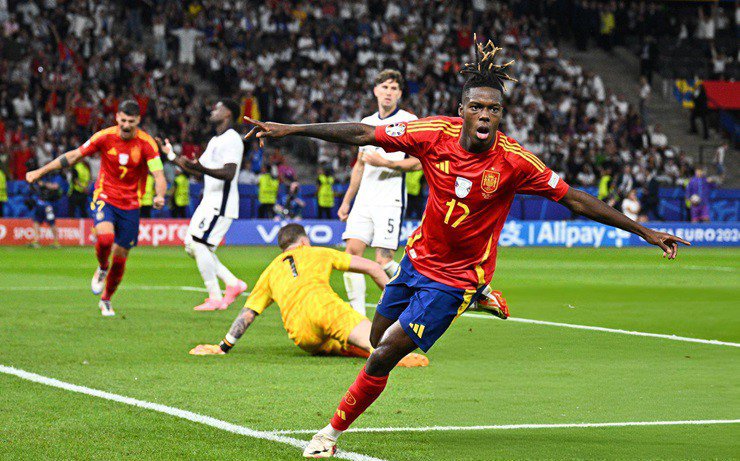 Williams chính là người ghi bàn mở tỷ số cho Tây Ban Nha ở ngay đầu hiệp 2 sau đường kiến tạo của Lamine Yamal.