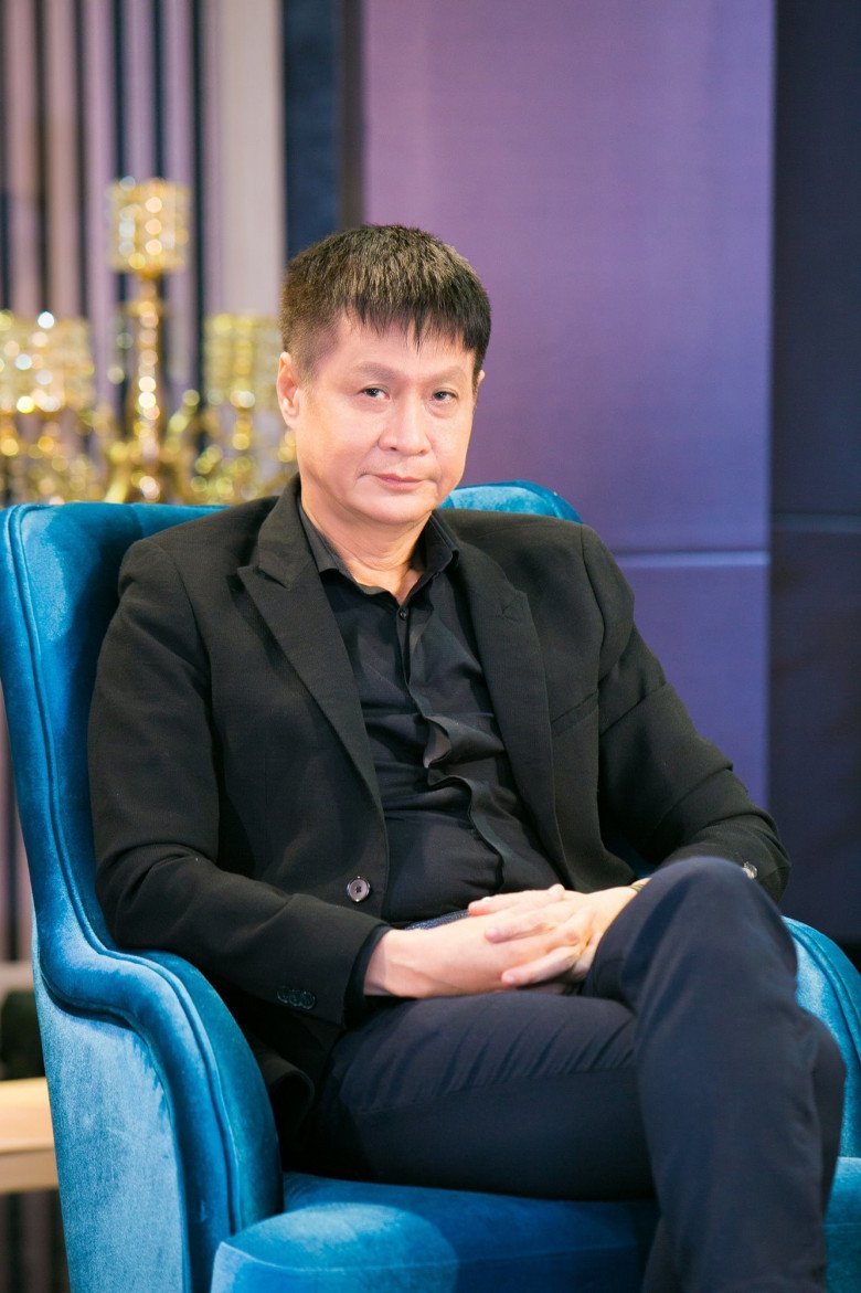 Ngoại hình trước khi đụng dao kéo của Lê Hoàng.