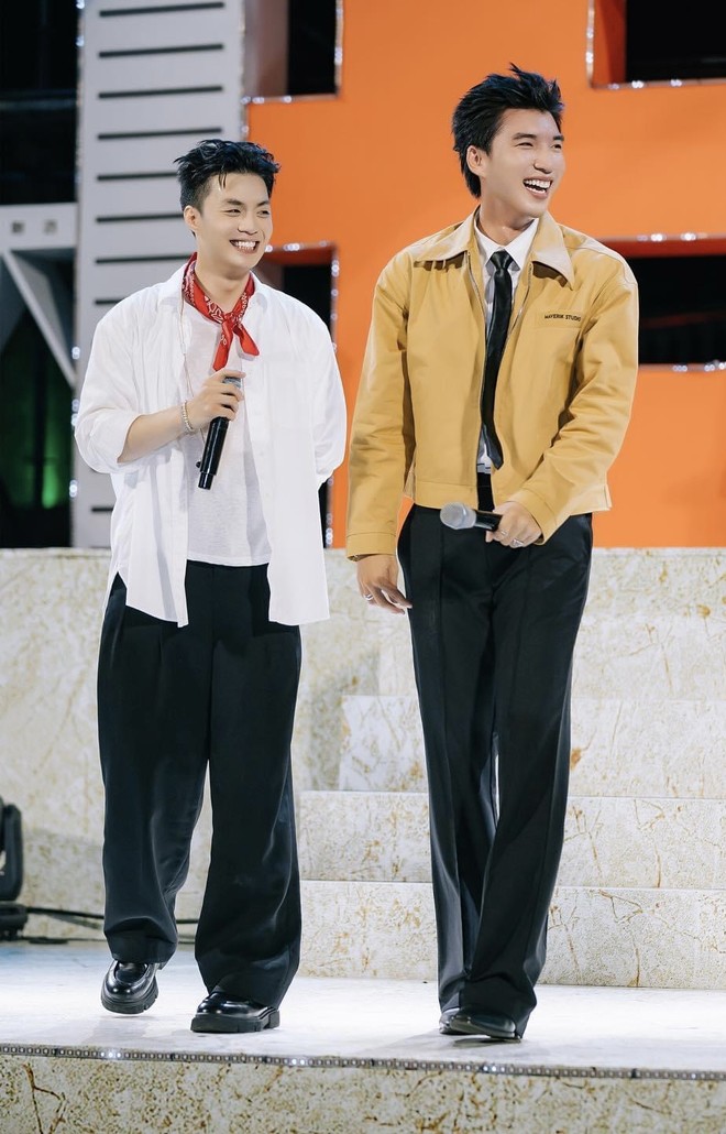 Negav là bạn thân của HIEUTHUHAI.