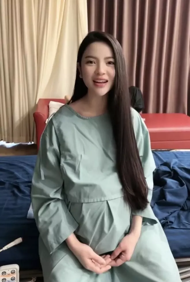 Chu Thanh Huyền chia sẻ trước khi vào phòng sinh.