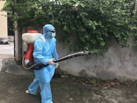 Sốt xuất huyết ngày càng nguy hiểm và có quanh năm, tại sao? Lý do khi hết sốt người bệnh càng cần cẩn trọng