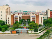 Tin tức - Ngôi trường chuyên HOT nhất lúc này: Có đến 5 thủ khoa khối C toàn quốc, nhiều thủ á khoa cấp tỉnh