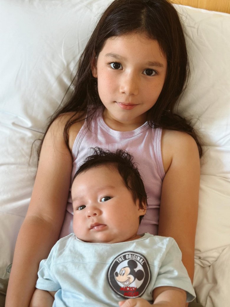 Sao Việt 24h: Hoàng Thùy gọi tên Thanh Hằng giữa ồn ào bị chèn ép, dân mạng amp;#34;đàoamp;#34; lại những lần amp;#34;đụng độamp;#34; - 11