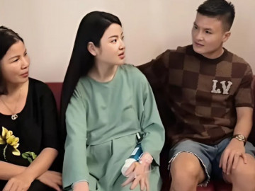 Bà xã Quang Hải lần đầu lộ diện sau sinh, hành động của mẹ chồng gây chú ý qua 1 chi tiết