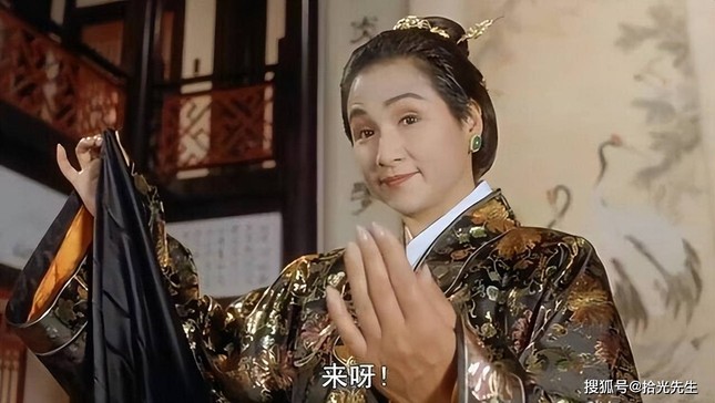 Vai diễn Hoa phu nhân đã trở thành nhân vật huyền thoại trên màn ảnh Hoa ngữ.