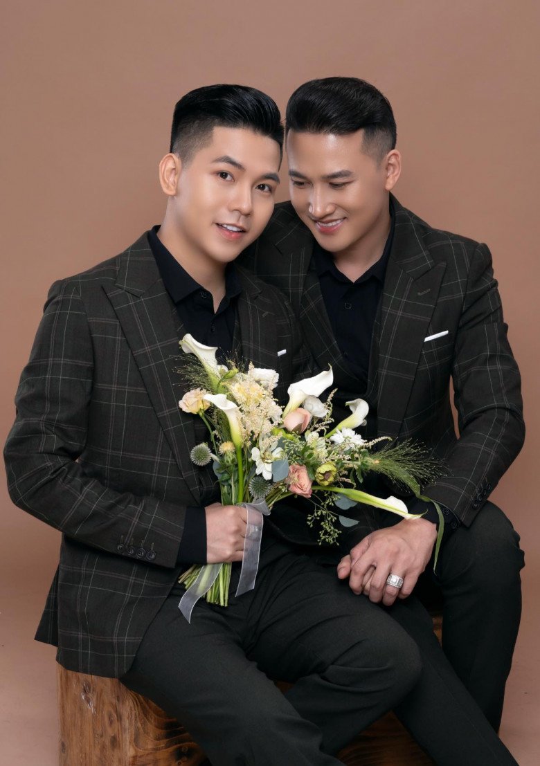 Thanh Đoàn và Hà Trí Quang giữ hạnh phúc mặn nồng.