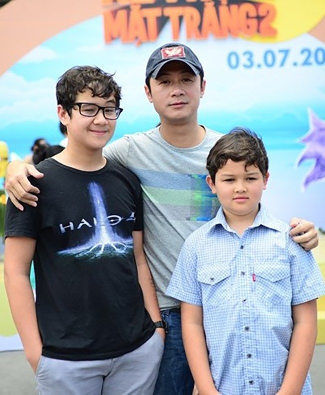Con trai lớn Alex có nhiều nét giống MC Anh Tuấn.