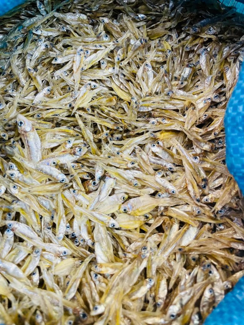 Cá cơm khô từng có mặt trong bữa cơm dân dã của người dân miền Trung những ngày còn nghèo khó