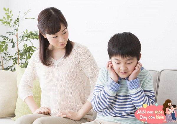 Trẻ thường rất nhạy cảm với những lời phê bình và phàn nàn.
