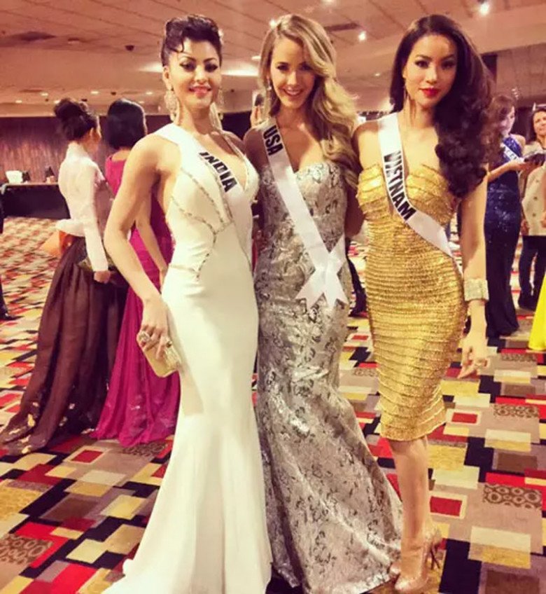 Urvashi Rautela và Phạm Hương được xem là ứng viên tiềm năng cho ngôi vị top 3 chung cuộc tại Miss Universe 2015.