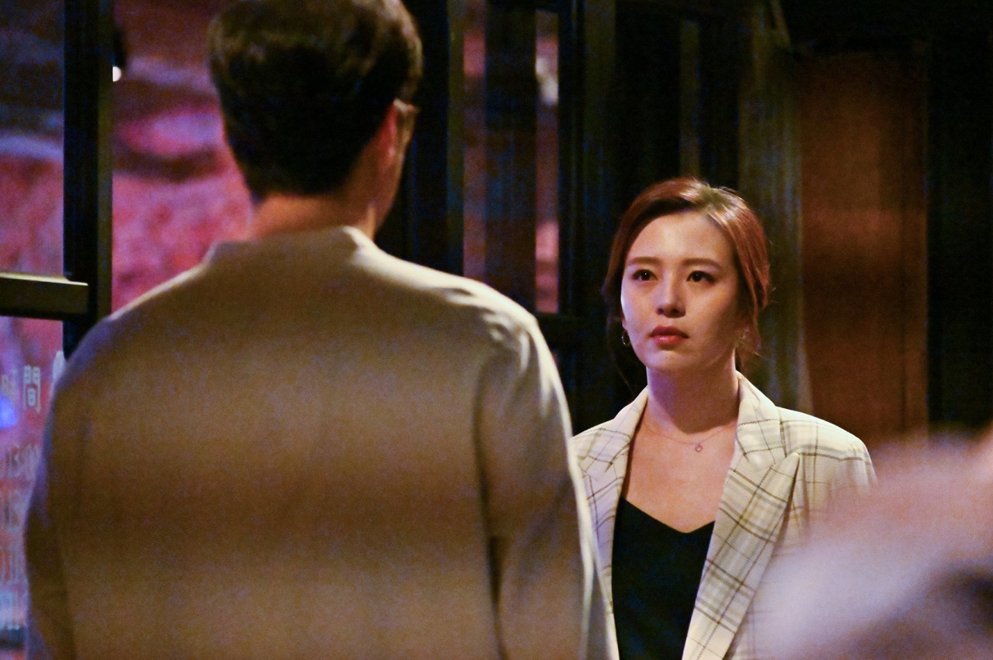 Tôi bất ngờ khi vợ thường xuyên ra ngoài mỗi tối. (Ảnh minh họa)