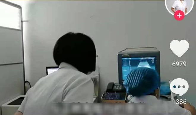 Bác sĩ cũng ngạc nhiên với tình huống đặc biệt này.