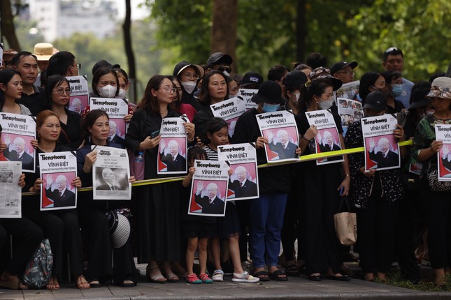 img src/upload/3-2024/images/2024-07-26/1721979422-z7-ec66fc6cb31abcfbd-5-width645height430.jpg width660 /